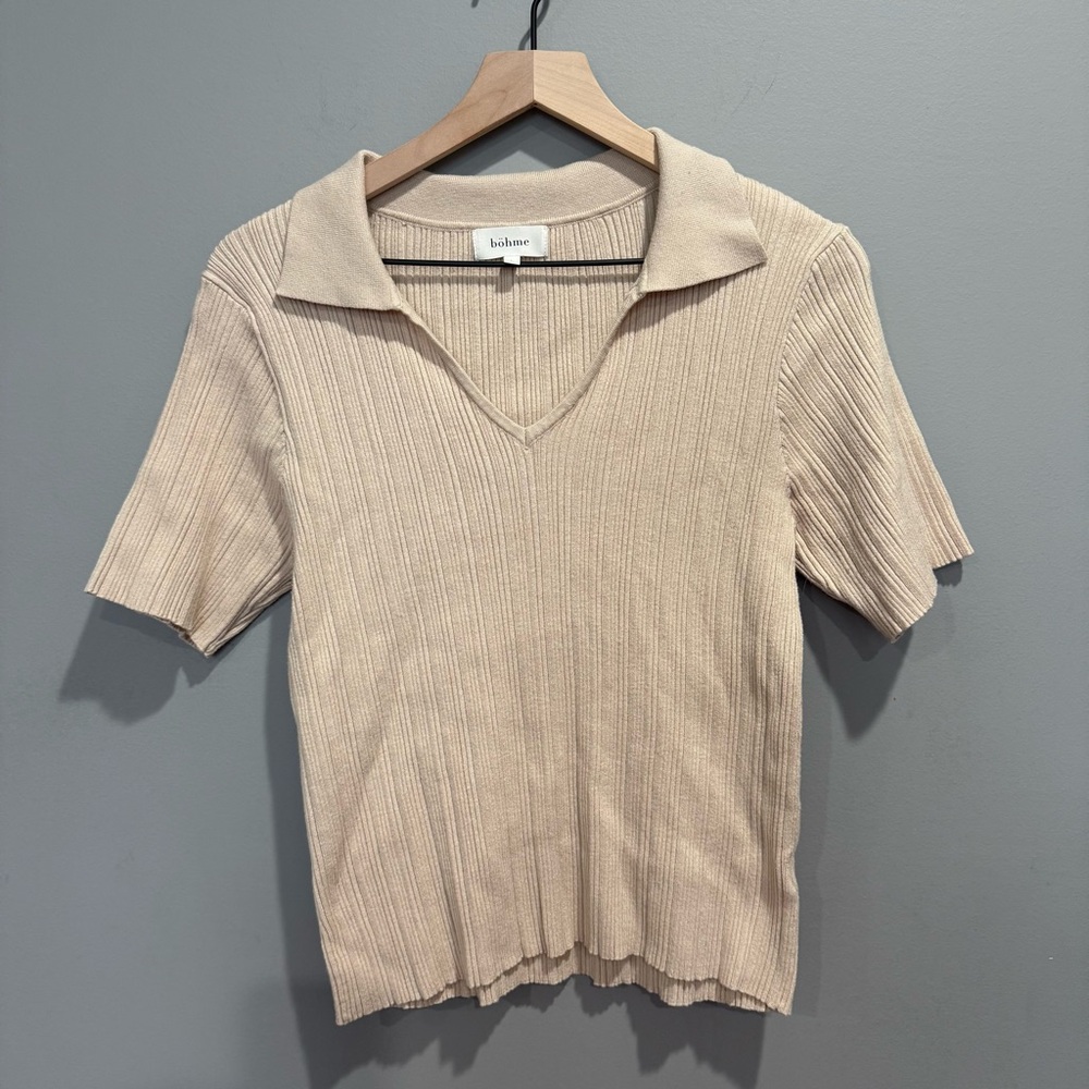Böhme beige, short-sleeved, ribbed-knit polo shirt Sz Large